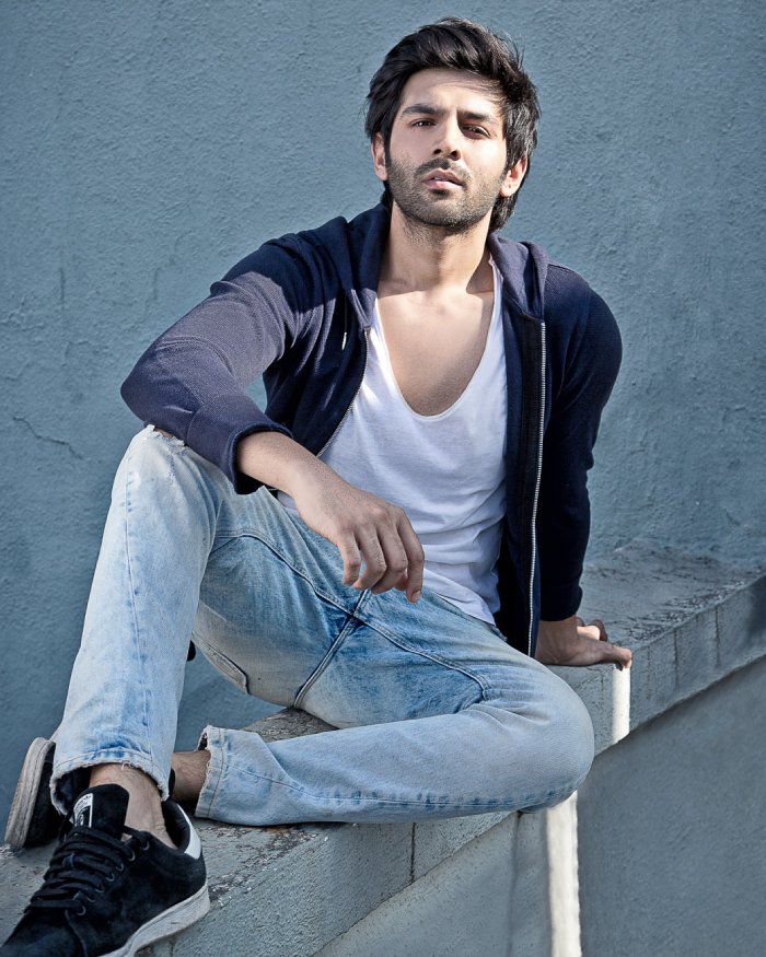 kartik aaryan 5
